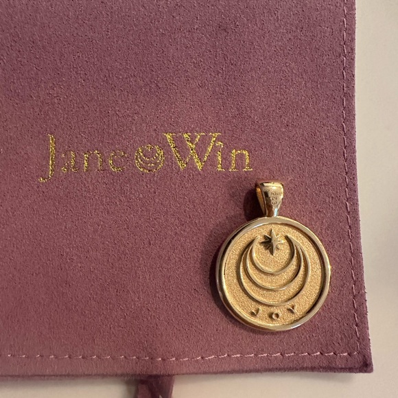 Jane Win Gold (Joy) coin pendant - Picture 1 of 7